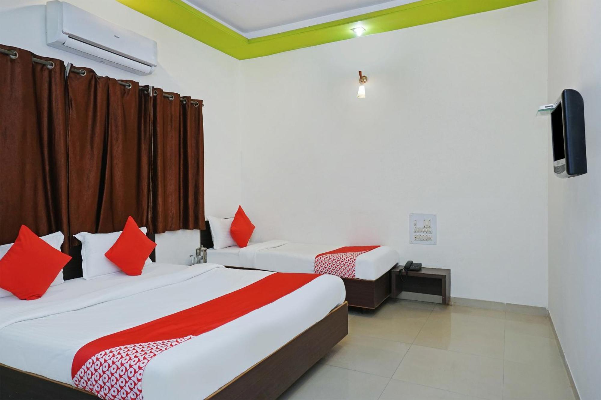 Super Hotel O Shirdi Sai Inn Exterior photo