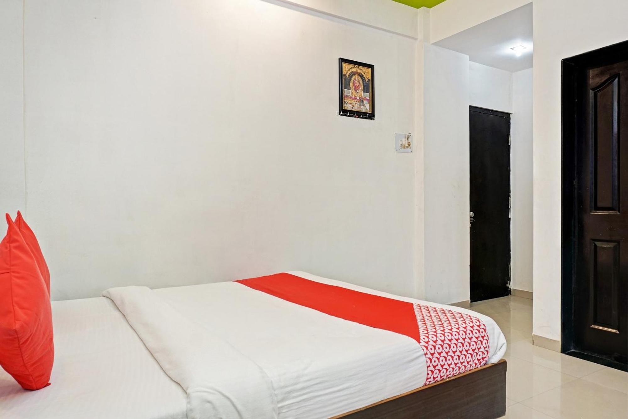 Super Hotel O Shirdi Sai Inn Exterior photo